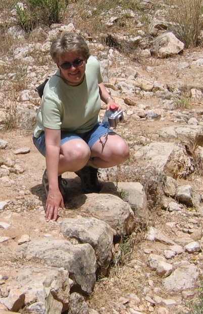 Lois Tverberg on the Emmaus Road in 2006