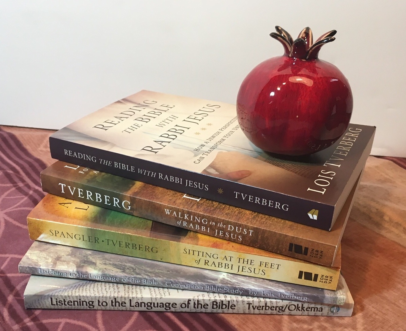 Bookstore Our Rabbi Jesus